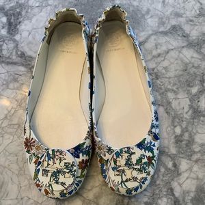 Tory Burch flats size 7 floral print